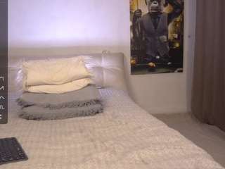 evelina-fox Live Webcam on CamSoda