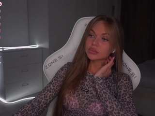 evelina-fox webcam model