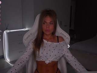 evelina-fox camsoda