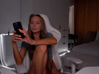 evelina-fox