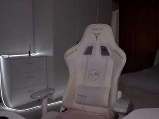evelina-fox