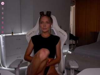 evelina-fox