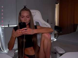 evelina-fox
