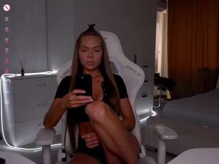 evelina-fox