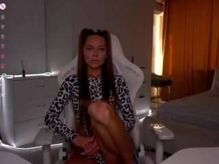 evelina-fox