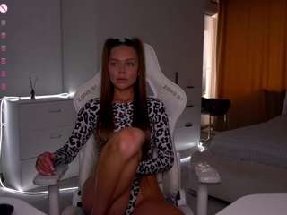 evelina-fox