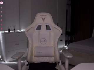 Evelina-fox live cam preview