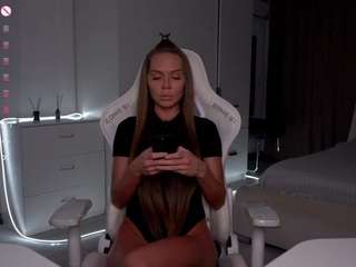 evelina-fox