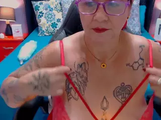 Laura-riley's Live Sex Cam Show