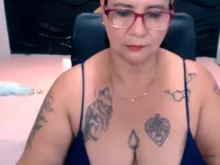 Laura-riley's Live Sex Cam Show