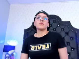 AMANDAQUINTERO's Live Sex Cam Show