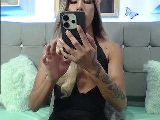 soll-red camsoda