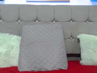 soll-red Sex Cam Show
