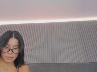 emelie-89 Live Webcam on {site_name}