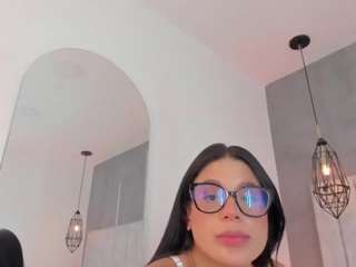  emelie-89 chat room