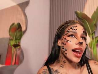 E M E L I E - 89 live cam preview