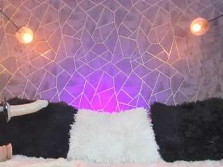 leigh-angels1 Live Webcam on CamSoda