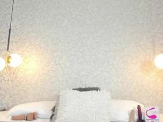 leigh-angels1 live webcam show