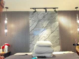 martina-mayers Live Webcam on CamSoda