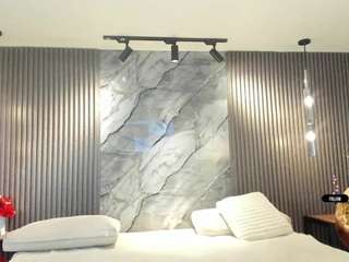 martina-mayers Live Webcam on CamSoda