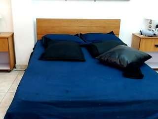 lunaandmalorybrag Live Webcam on CamSoda