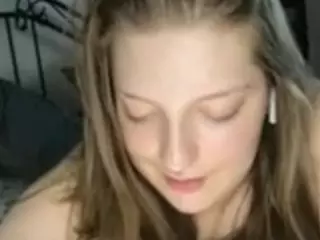actuallyava's Live Sex Cam Show