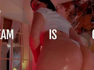 le modèle amywalkerx est en webcam porno dans un show sur le site camsoda, il possède les tags suivants: ahegao,amateur,twerk,toys,tease,strip,spanking,spank,shaved-pussy,pussy,lovense,lingerie,handjob,fingers,feet,dildo,cum,control,brown eyes,blowjob