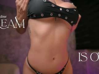 AmyWalkerX