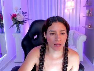 HannaaMills live cam preview