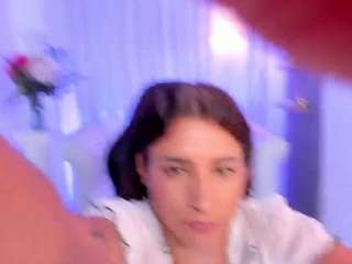 HannaaMills live cam preview