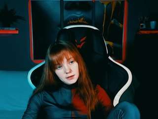 CamSoda's sweet Harleyquinse is broadcasting now getting passionate and peaking harleyquinse from CamSoda
