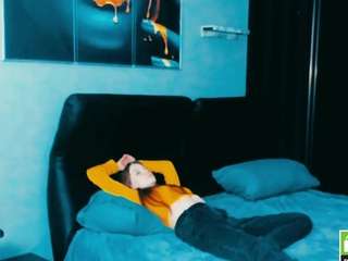 harleyquinse's CamSoda show and profile