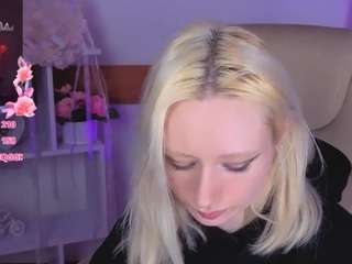 katiakim Live Webcam on CamSoda