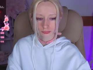 katiakim's CamSoda show and profile