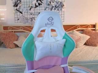 katiakim's CamSoda show and profile