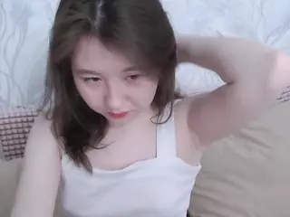 MeliLuong's Live Sex Cam Show