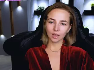 MiraMermayd's Live Sex Cam Show