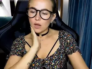 MiraMermayd's Live Sex Cam Show