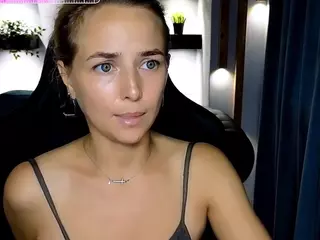 MiraMermayd's Live Sex Cam Show