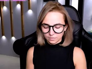 MiraMermayd's Live Sex Cam Show