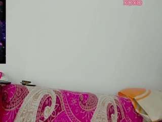 mohannah1 live cam profile