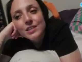 skyepastelxoxo, female webcam model,  years old, on live webcam
