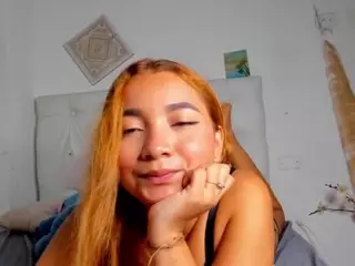 Lisa Cutee's Live Sex Cam Show