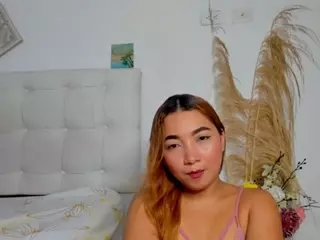 Lisa Cutee's Live Sex Cam Show