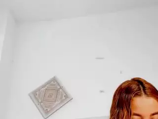 Lisa Cutee's Live Sex Cam Show