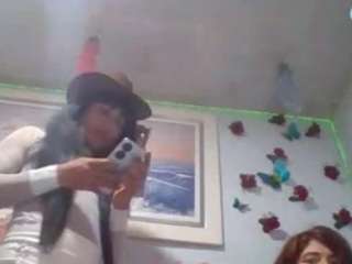 hotsexybigcum webcam