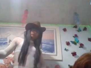 hotsexybigcum webcam