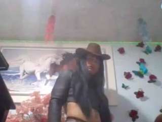 hotsexybigcum webcam