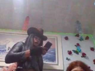 hotsexybigcum webcam