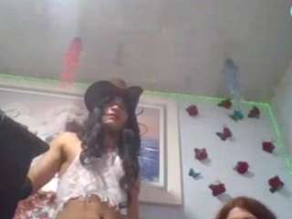 hotsexybigcum webcam